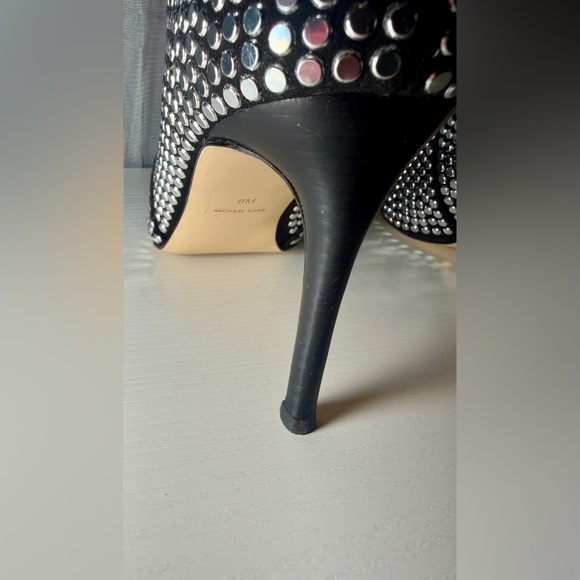 Michael Kors Dawn Silver studded Heeled Boots - Picture 10 of 16